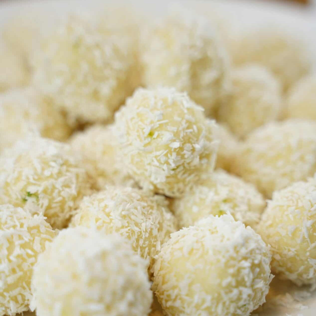 White chocolate balls